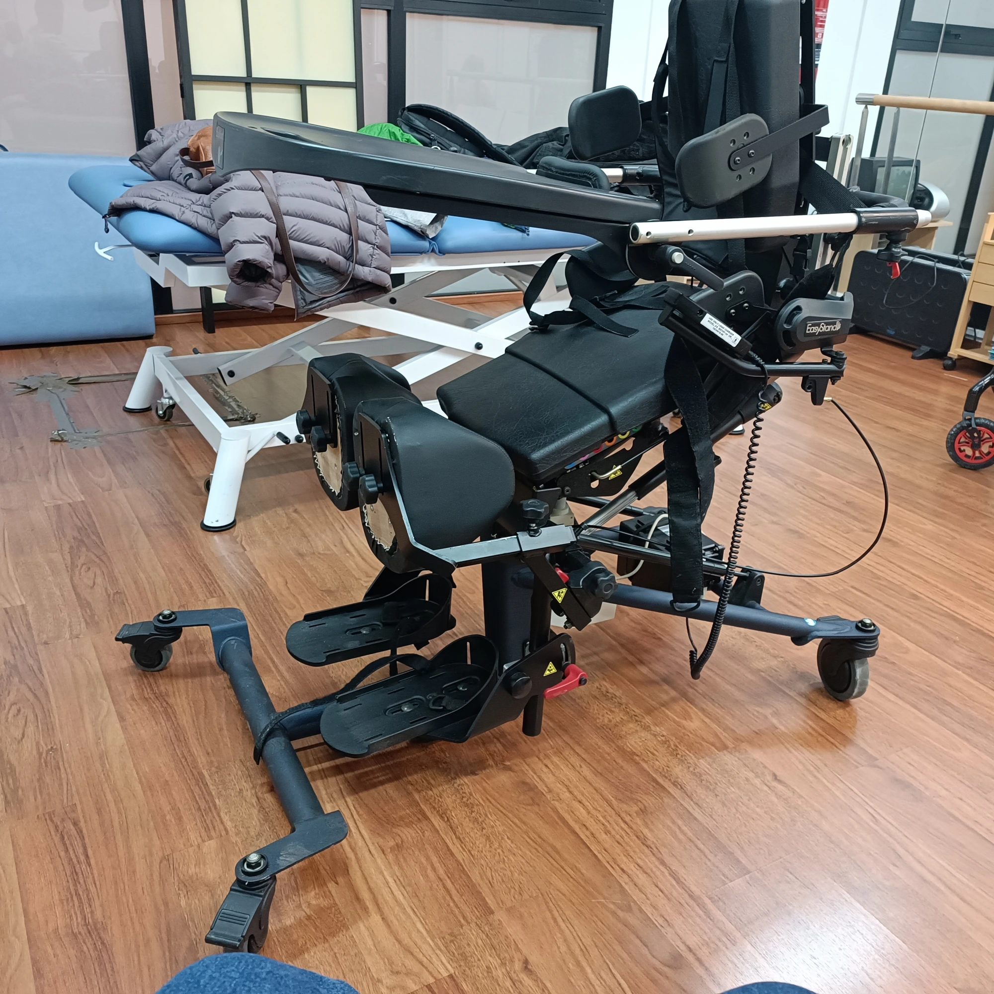 Rehabilitación con bipedestador
